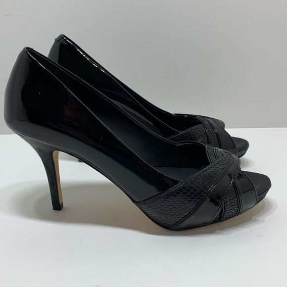 White House Black Market Shoes Women's Size 7 Cecile Peep Toe Black Heels - Picture 1 of 7